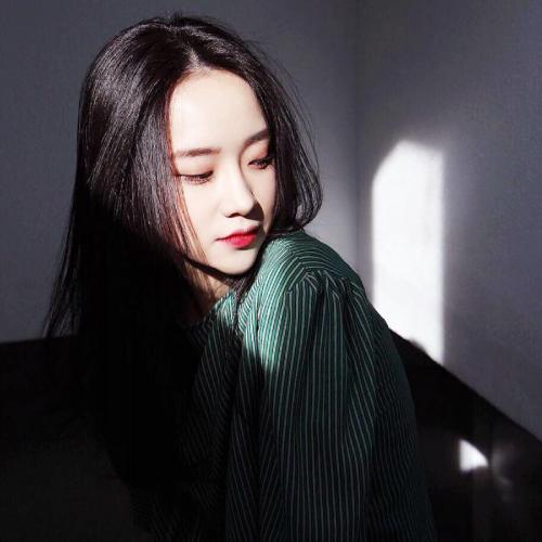 时尚潮流美女头像，撒娇的温柔的漂亮为你而来
